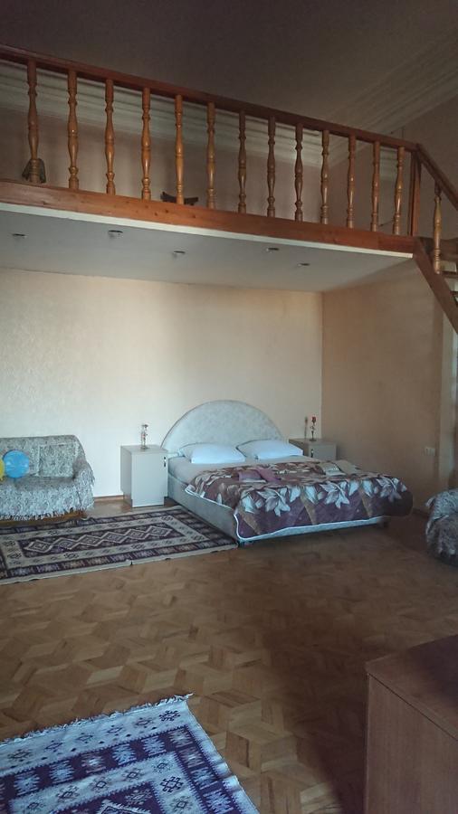 Grandma'S Hotel Тбілісі Екстер'єр фото