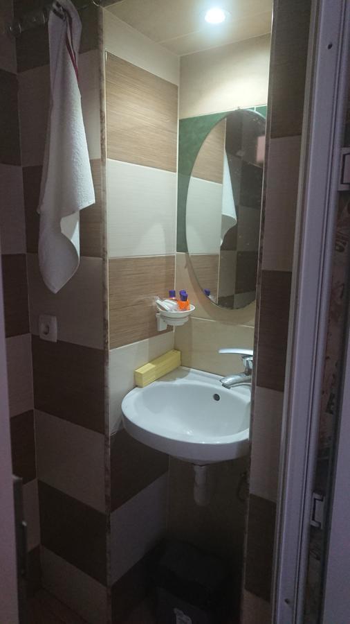 Grandma'S Hotel Тбілісі Екстер'єр фото