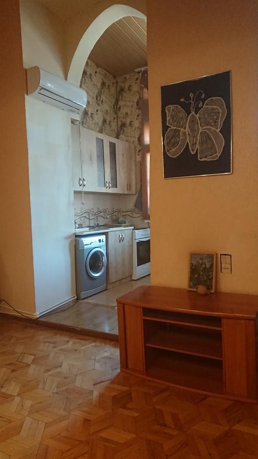 Grandma'S Hotel Тбілісі Екстер'єр фото